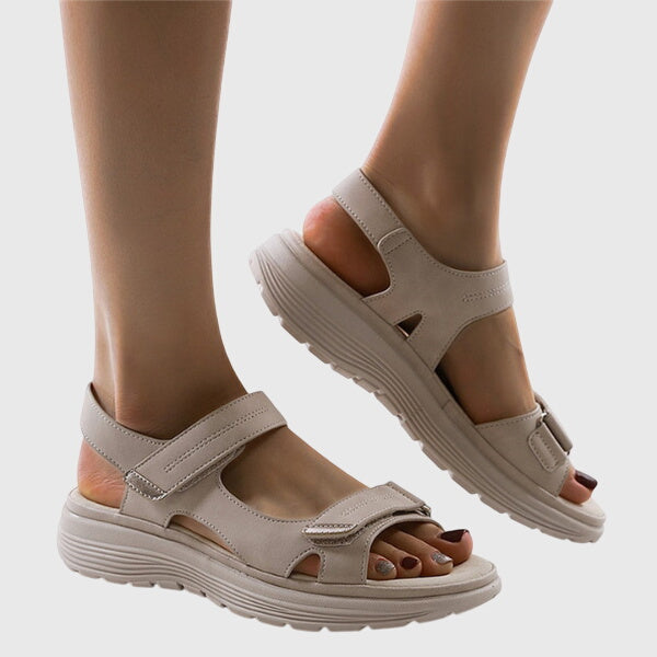 Calline - Sandali con Cinghia Regolabile