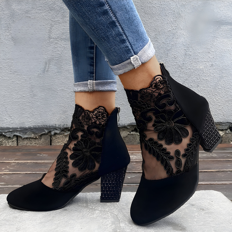 Lynora | Talons Orthopédiques