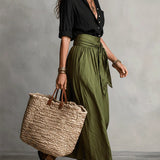 Vera™ | Set Due Pezzi: Maglietta Nera e Gonna Midi Verde Oliva