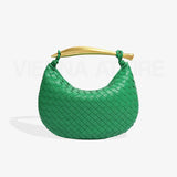 Alessandra – Borsa con Design Intessuto e Manico Dorato